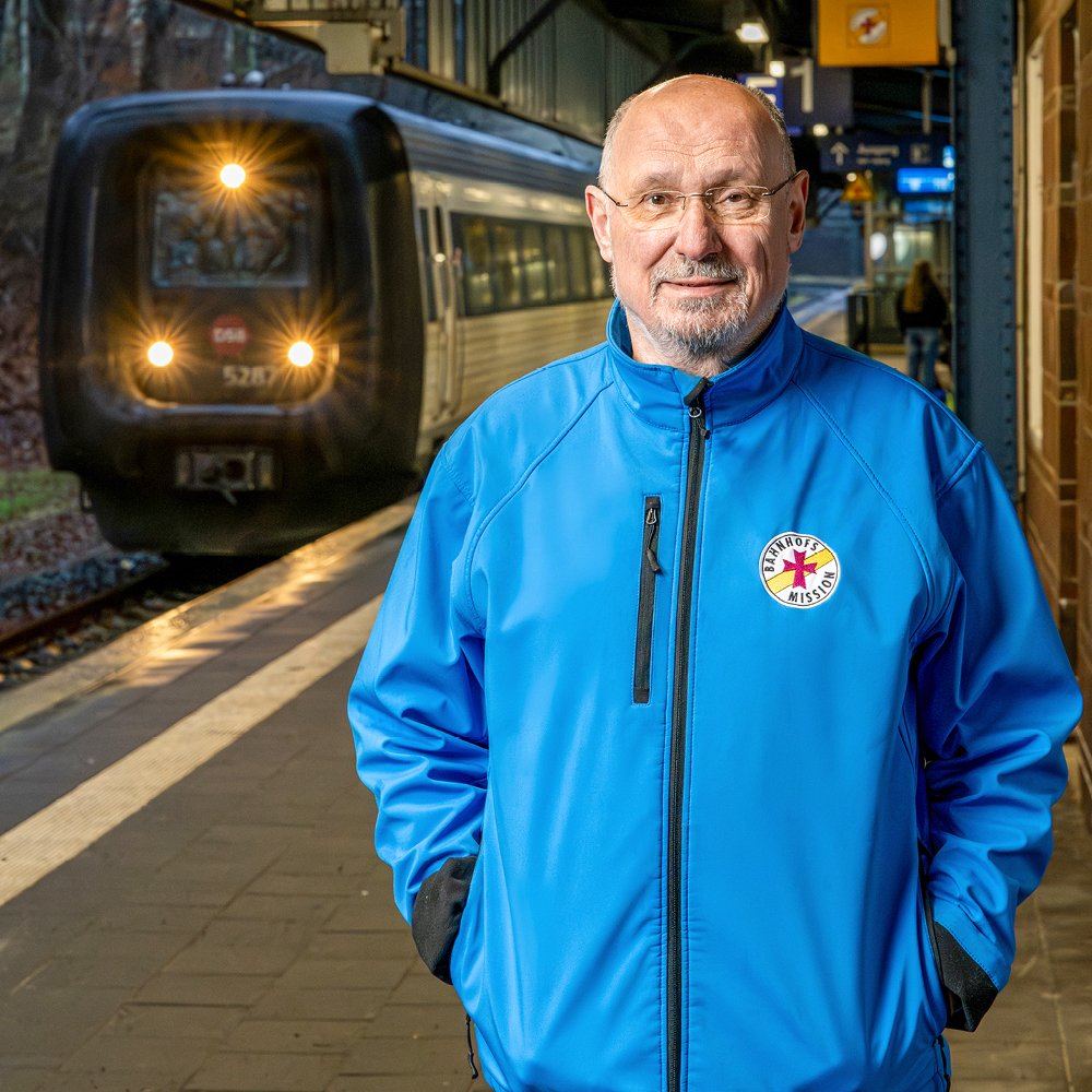 Nächstenliebe in Bahnhofsatmosphäre
