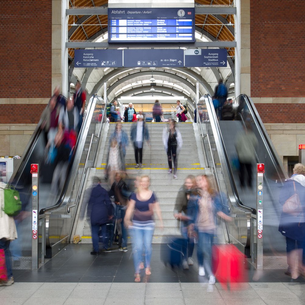 Nachfrage im Bahnverkehr bleibt hoch